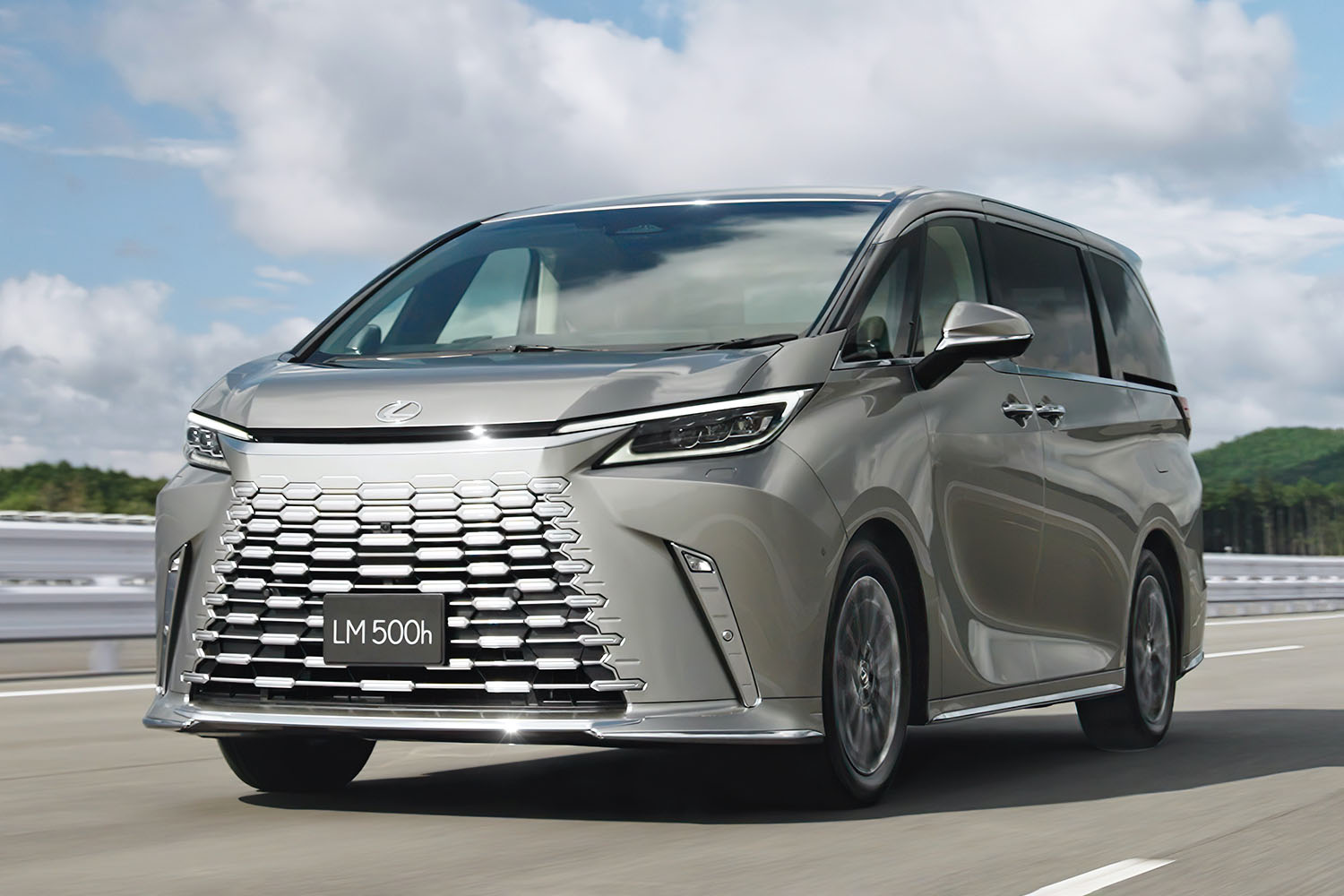 A_AMW_202406024_lexus_lm.jpg