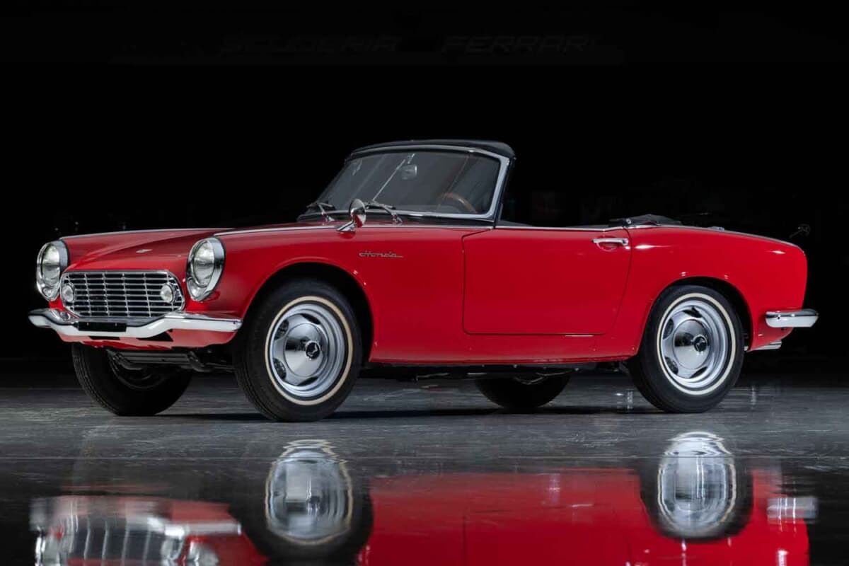 6万7200ドル（邦貨換算約1080万円）で落札されたホンダ「S600」（C）Courtesy of RM Sotheby's