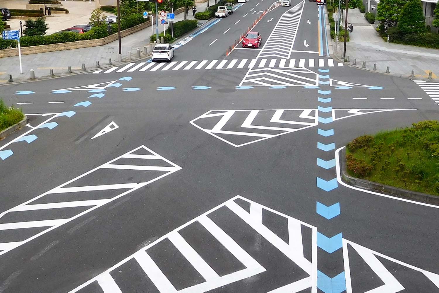 宮城県では「ゼブラゾーン」を走ったら即違反！ 観光客は地元の