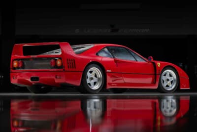 347万ドル（邦貨換算約5億5800万円）で落札されたフェラーリ「F40」（C）Courtesy of RM Sotheby's