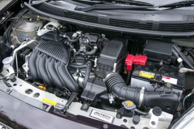 日産 マーチ ボレロA30：ノート NISMO Sにも搭載された直列4気筒1.6LのHR16DEをベースに専用のチューニングが施されている