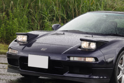 ホンダ NSX タイプS：リトラクタブルヘッドライトはちょっと薄目ぎみ