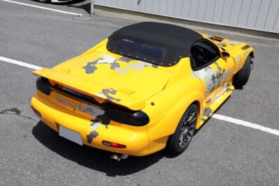 マツダ RX-7：オープンボディ用トランクは純正ハッチをベースに作られる