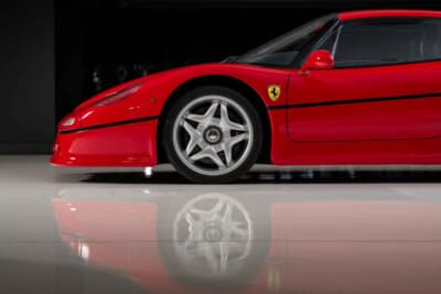 424万ドル（邦貨換算約6億8200万円）で落札されたフェラーリ「F50」（C）Courtesy of RM Sotheby's