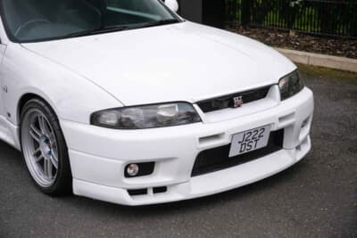 3万7125ポンド（邦貨換算約735万円）で落札された日産「スカイラインGT-R」（C）iconicauctioneers