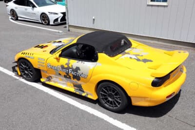 マツダ RX-7：フル公認車として製作