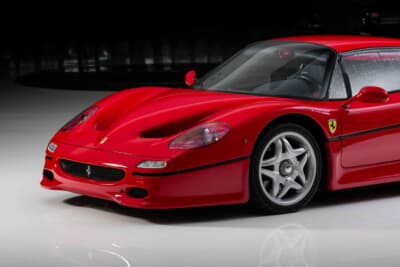 424万ドル（邦貨換算約6億8200万円）で落札されたフェラーリ「F50」（C）Courtesy of RM Sotheby's