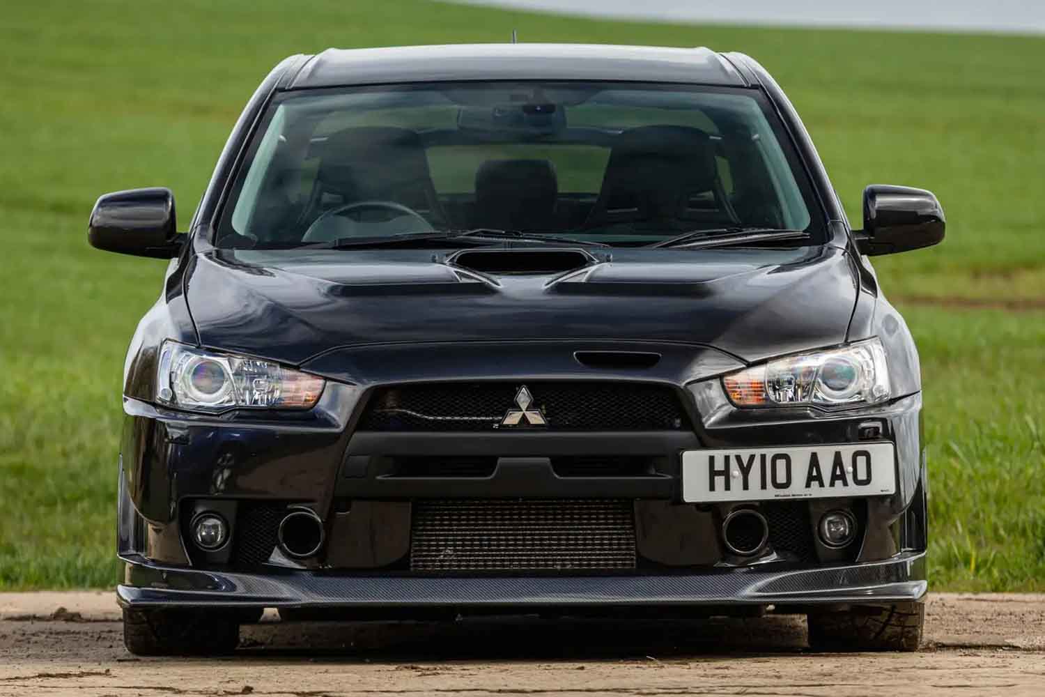 たった35台のみ生産された三菱「ランサーエボリューションX FQ-400」の