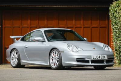 5万5688ポンド（邦貨換算約1096万円）で落札されたポルシェ「911 GT3」（C）Iconic Auctioneers