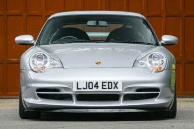 5万5688ポンド（邦貨換算約1096万円）で落札されたポルシェ「911 GT3」（C）Iconic Auctioneers