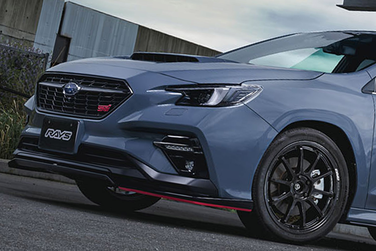 ノーマル車でも車検対応ツライチを実現！ スバル車の運動性能と