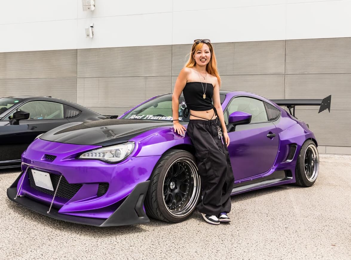 彼女のスバル「BRZ」は崖から落ちた「86」からの箱替えだった!? 外観に