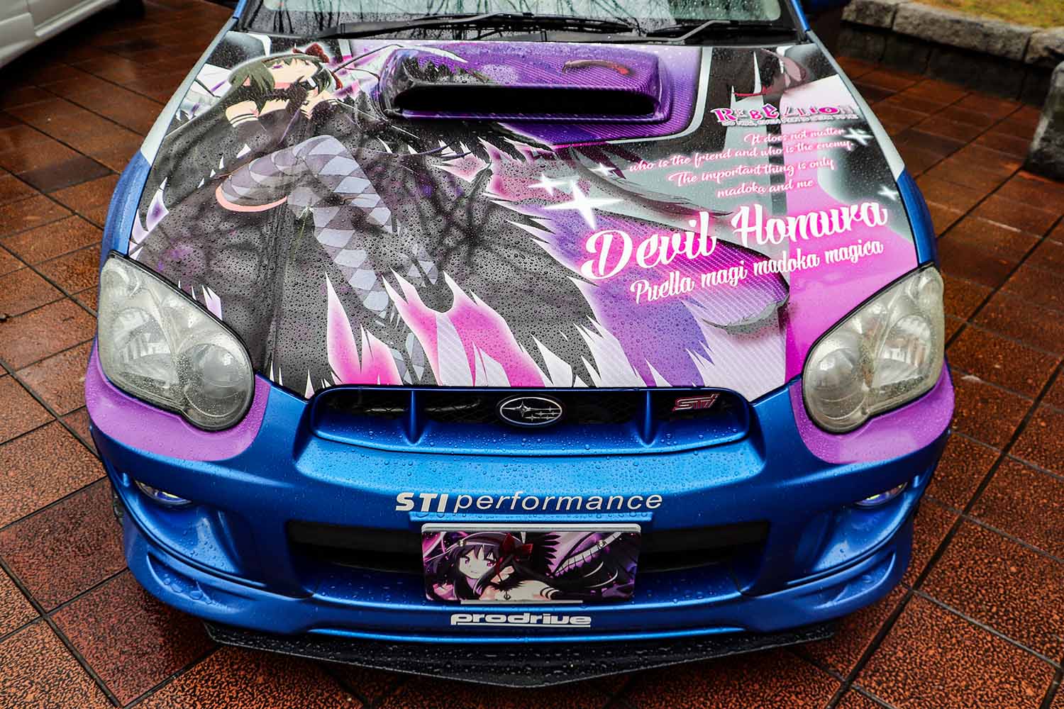 あえてスバル「インプレッサ WRX STi」の外装をノーマルのまま『魔法