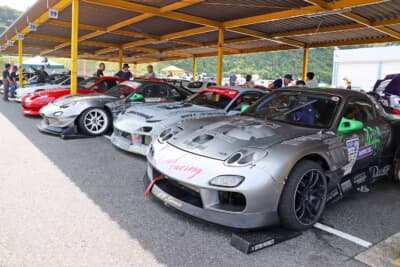 フルチューンのRX-7たちが大集結