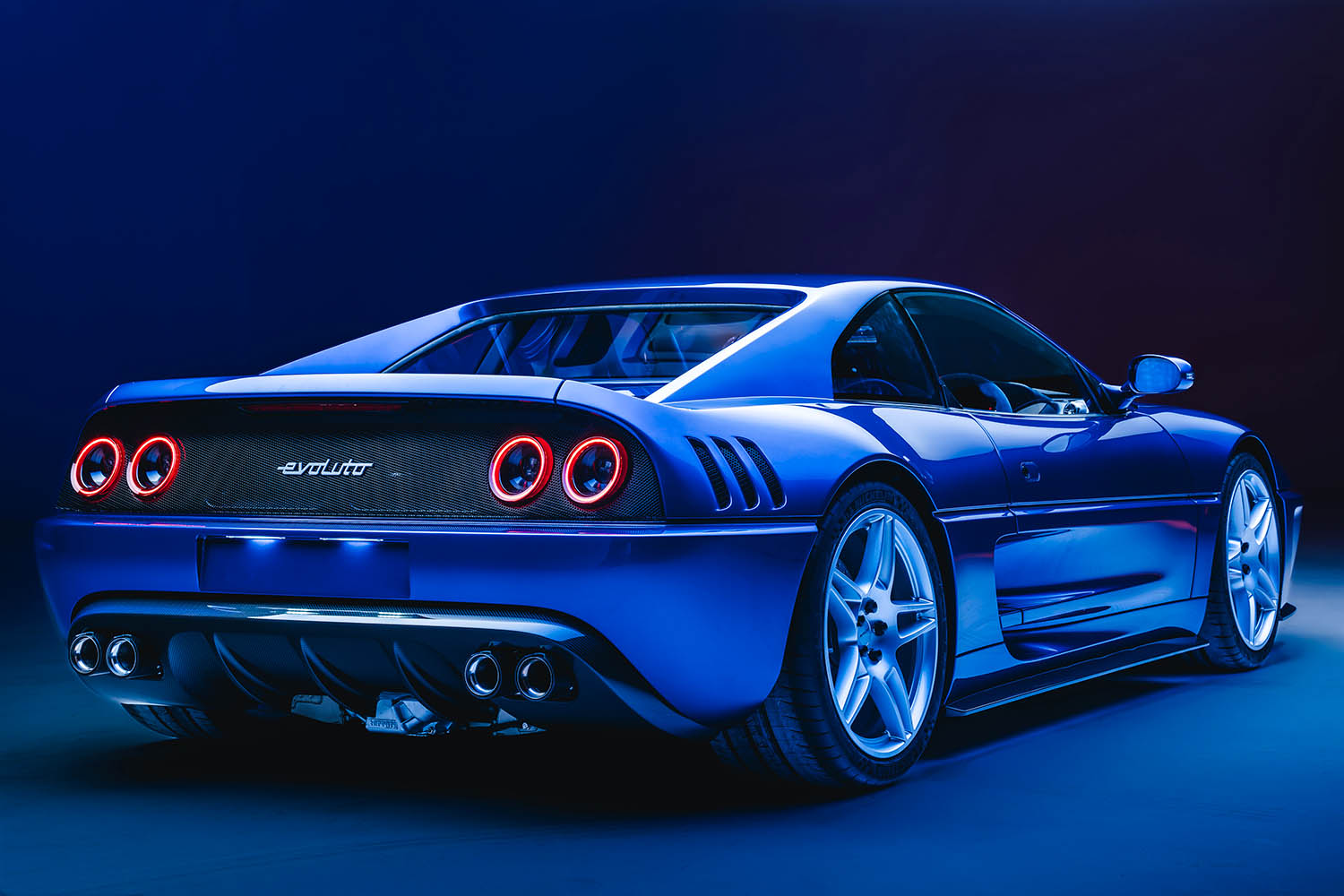 55台限定】フェラーリ「F355」をレストモッド！ イアン・カラム
