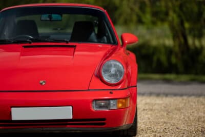 25万～30万ポンド（約5000万円～6000万円）で販売継続中のポルシェ「911 ターボ3.6」（C）Courtesy of RM Sotheby's