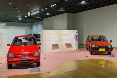 展示ゾーン「女性をターゲットとしたクルマの一般化」に展示されている1985年式のスズキ アルト 麻美スペシャル