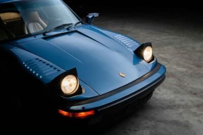 29万1000ドル（邦貨換算約4160万円）で落札されたポルシェ「911 ターボ フラットノーズ カブリオレ」（C）Courtesy of RM Sotheby's