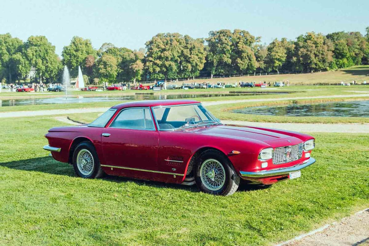 シャンティイ・アーツ＆エレガンス・リシャール・ミルで展示された1962式マセラティ 5000 GT クーペ アレマノ