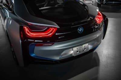 6万1600ドル（邦貨換算約969万円）で落札されたBMW「i8」（C）Courtesy of RM Sotheby's