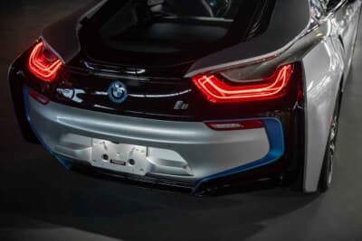 6万1600ドル（邦貨換算約969万円）で落札されたBMW「i8」（C）Courtesy of RM Sotheby's