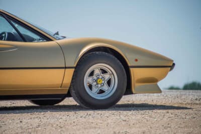 25万7600ドル（邦貨換算約3700万円）で落札されたフェラーリ「308GTB」（C）Courtesy of RM Sotheby's