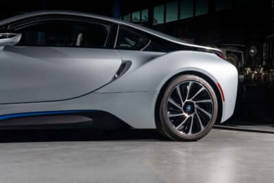 6万1600ドル（邦貨換算約969万円）で落札されたBMW「i8」（C）Courtesy of RM Sotheby's