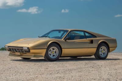 25万7600ドル（邦貨換算約3700万円）で落札されたフェラーリ「308GTB」（C）Courtesy of RM Sotheby's