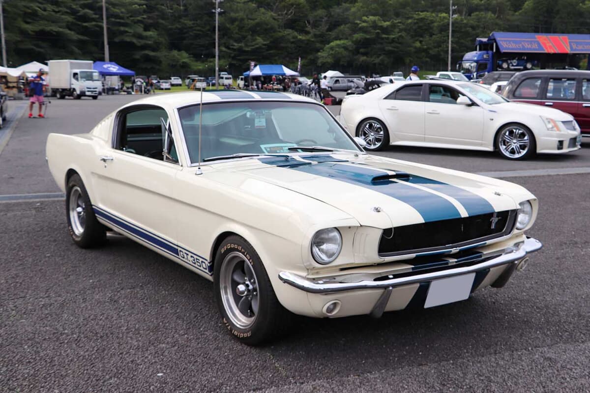 フォード マスタング シェルビーGT350