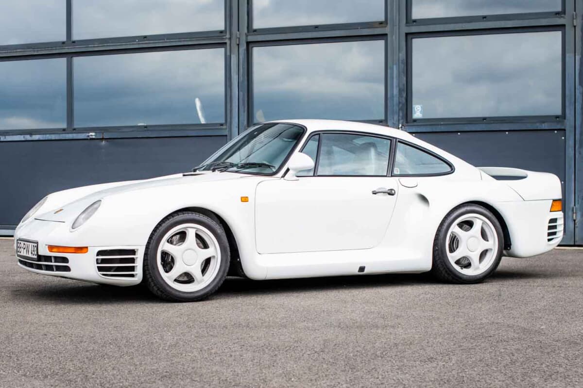 165万5000ドル（邦貨換算約2億4700万円）で落札されたポルシェ「959」（C）Courtesy of RM Sotheby's