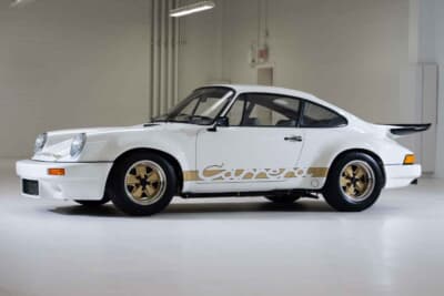 239万ドル（邦貨換算約3億4700万円）で落札されたポルシェ「911 カレラRS 3.0」（C）Courtesy of RM Sotheby's