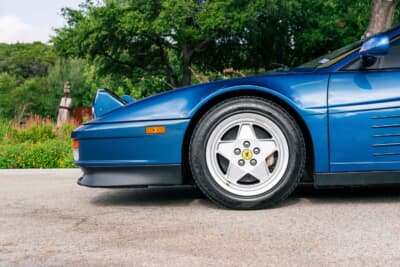 26万8800ドル（邦貨換算約4030万円）で落札されたフェラーリ「テスタロッサ」（C）Courtesy of RM Sotheby's