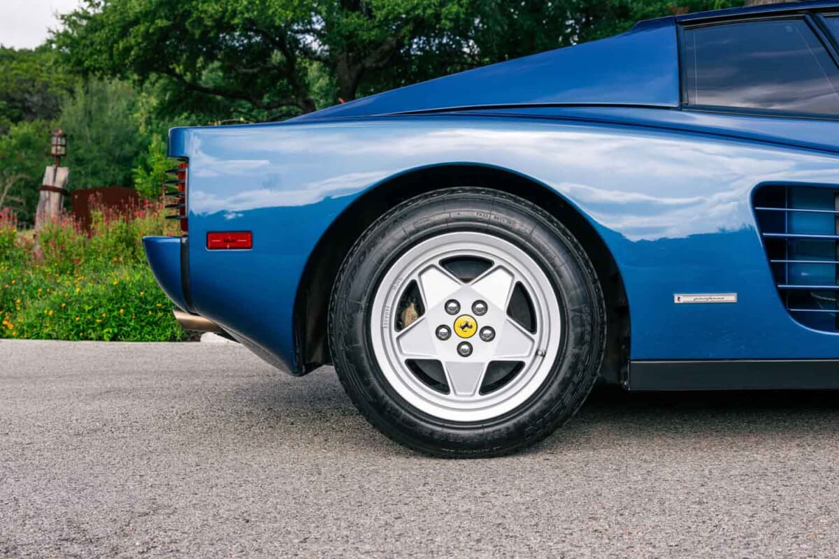 26万8800ドル（邦貨換算約4030万円）で落札されたフェラーリ「テスタロッサ」（C）Courtesy of RM Sotheby's