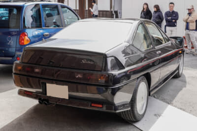 オーテック・ザガート ステルビオ：新車時の価格は1870万円だった