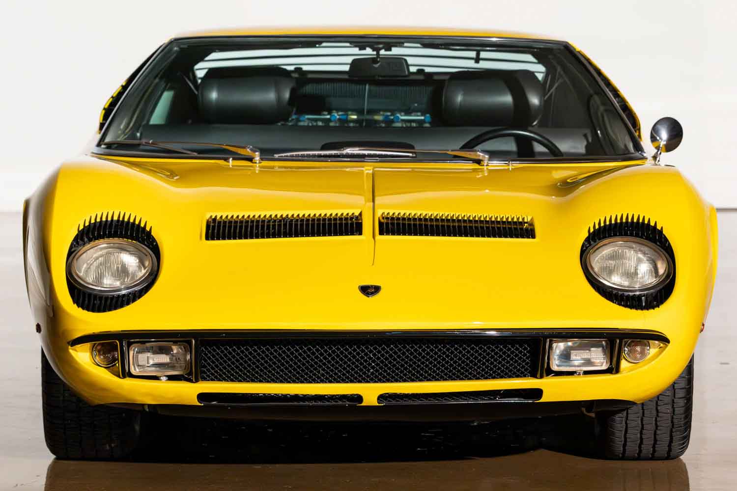 so ・ランボルギーニミウラバルブ中古24本 07_AMW_241008_lamborghini-