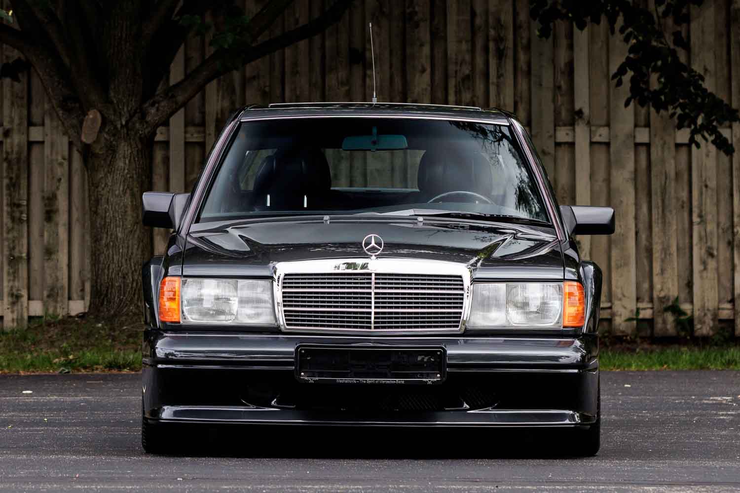 5000万円まであと少し…メルセデス・ベンツ「190E エボII」はライバルの