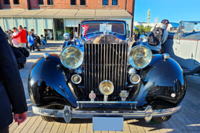 「ベスト・オブ・ショー」に輝いた1938年型R-RファントムIIIパークウォード製ツーリングリムジン