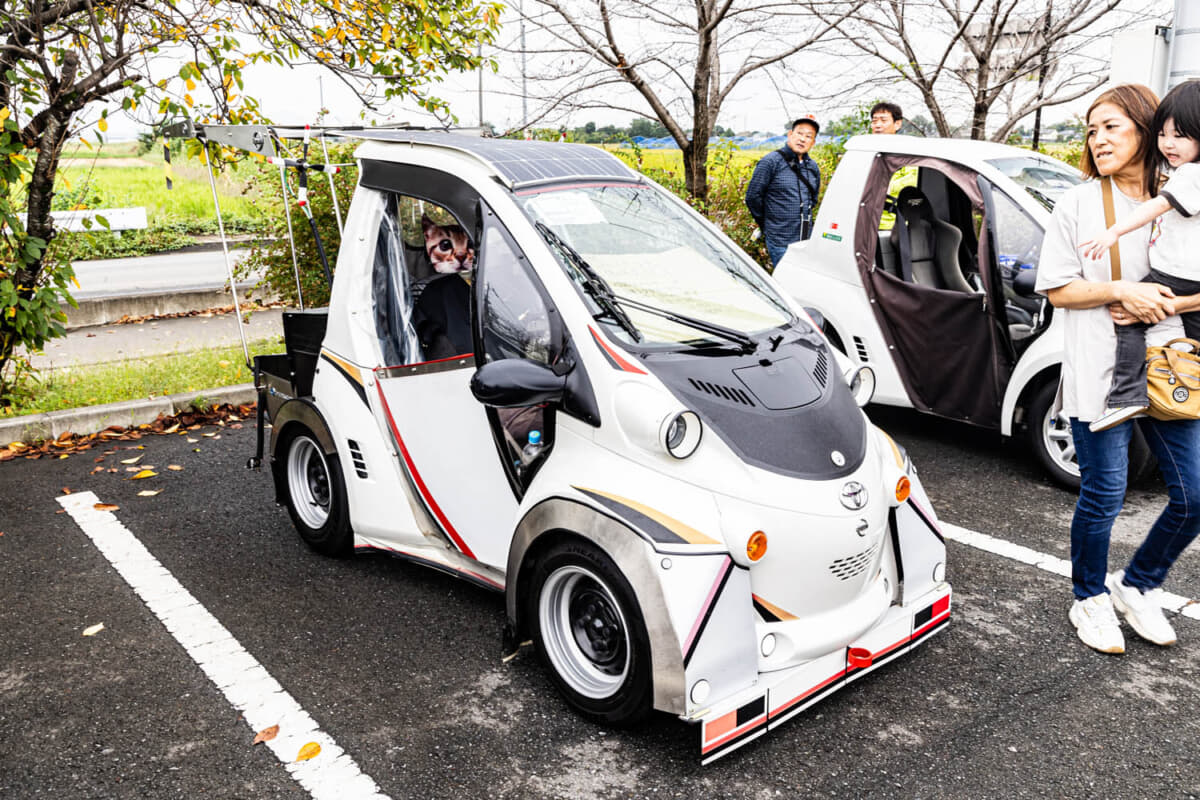 トヨタ コムスのカスタム仕様