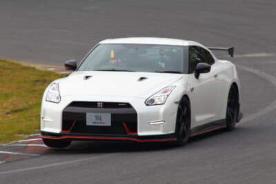 MY14に追加されたNISMO