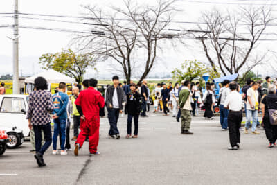 会場には終日なごやかな空気が流れていた