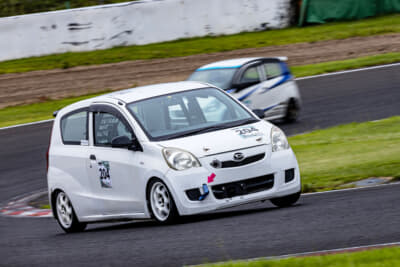 5クラス優勝の204号車 フジムラヨシト選手