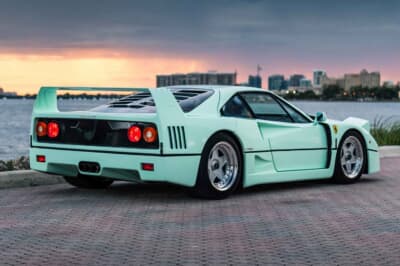 179万2500ドル（邦貨換算約2億6500万円）で落札されたフェラーリ「F40」（C）Courtesy of RM Sotheby's