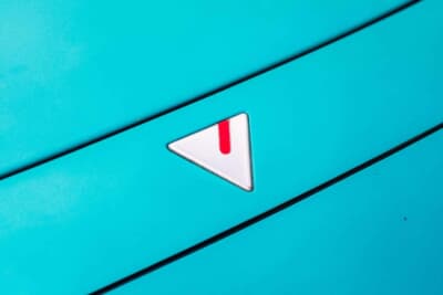 130万ドル(邦貨換算約1億8700万円)~150万ドル(邦貨換算約2億1600万円)で現在も販売が継続しているヴェクター「アヴテック WX-3R プロトタイプ」(C)Courtesy of RM Sotheby's