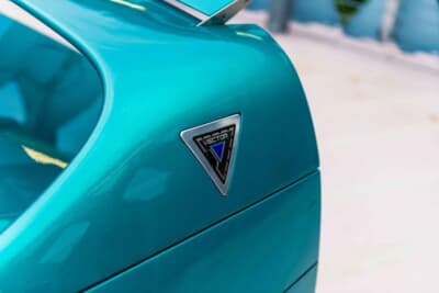 130万ドル(邦貨換算約1億8700万円)~150万ドル(邦貨換算約2億1600万円)で現在も販売が継続しているヴェクター「アヴテック WX-3R プロトタイプ」(C)Courtesy of RM Sotheby's