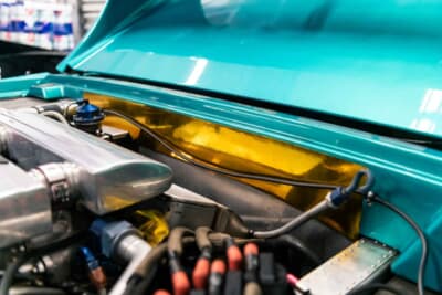 130万ドル(邦貨換算約1億8700万円)~150万ドル(邦貨換算約2億1600万円)で現在も販売が継続しているヴェクター「アヴテック WX-3R プロトタイプ」(C)Courtesy of RM Sotheby's