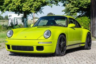 115万2500ユーロ（邦貨換算約1億9269万円）で落札されたRUF「SCR2018」（C）Courtesy of RM Sotheby's