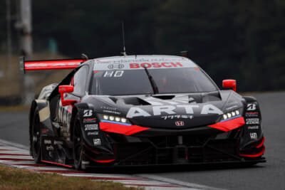 2位表彰台となった16号車ARTA MUGEN NSX-GT