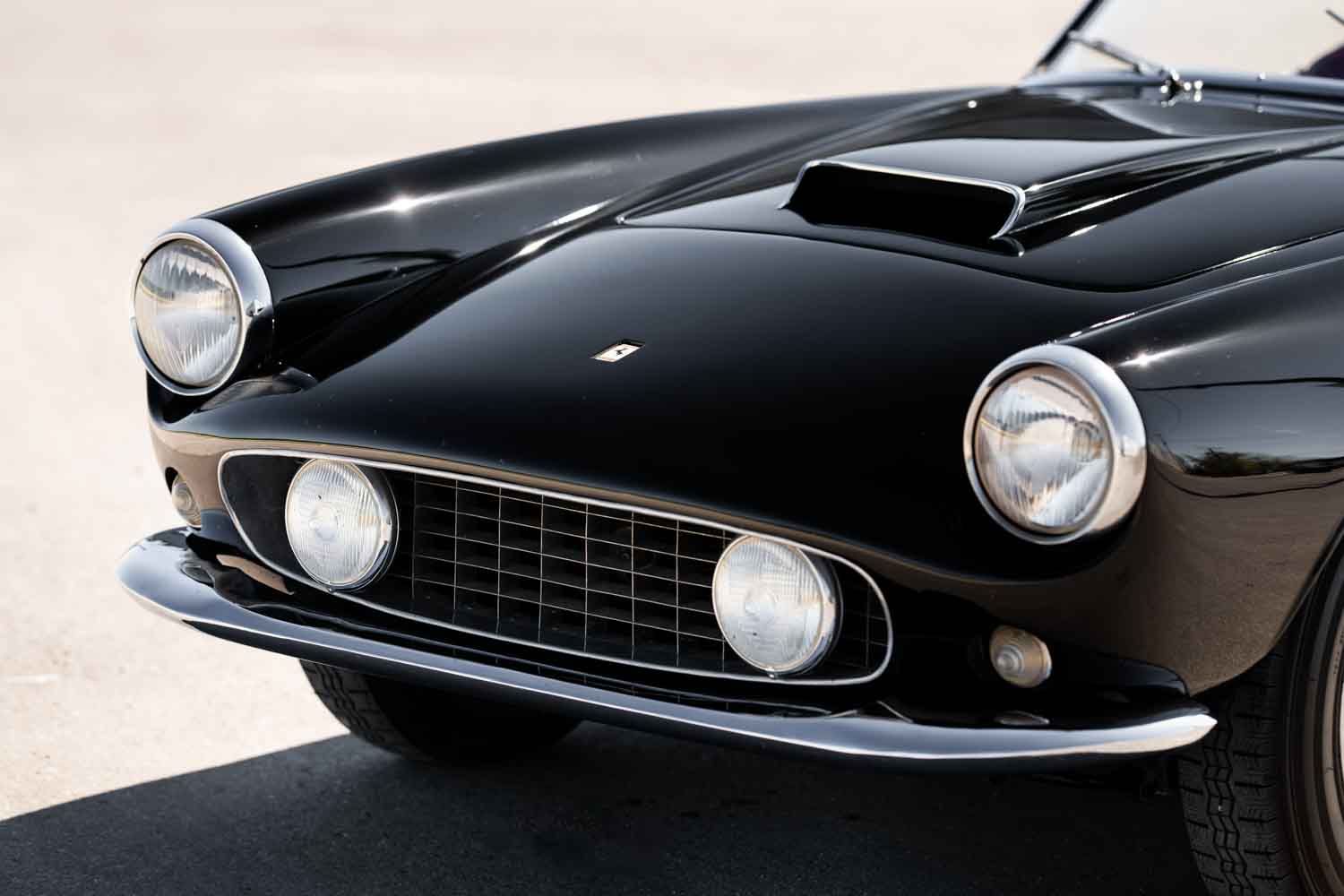 8億5500万円！ 高値安定のフェラーリ「250GT スパイダー