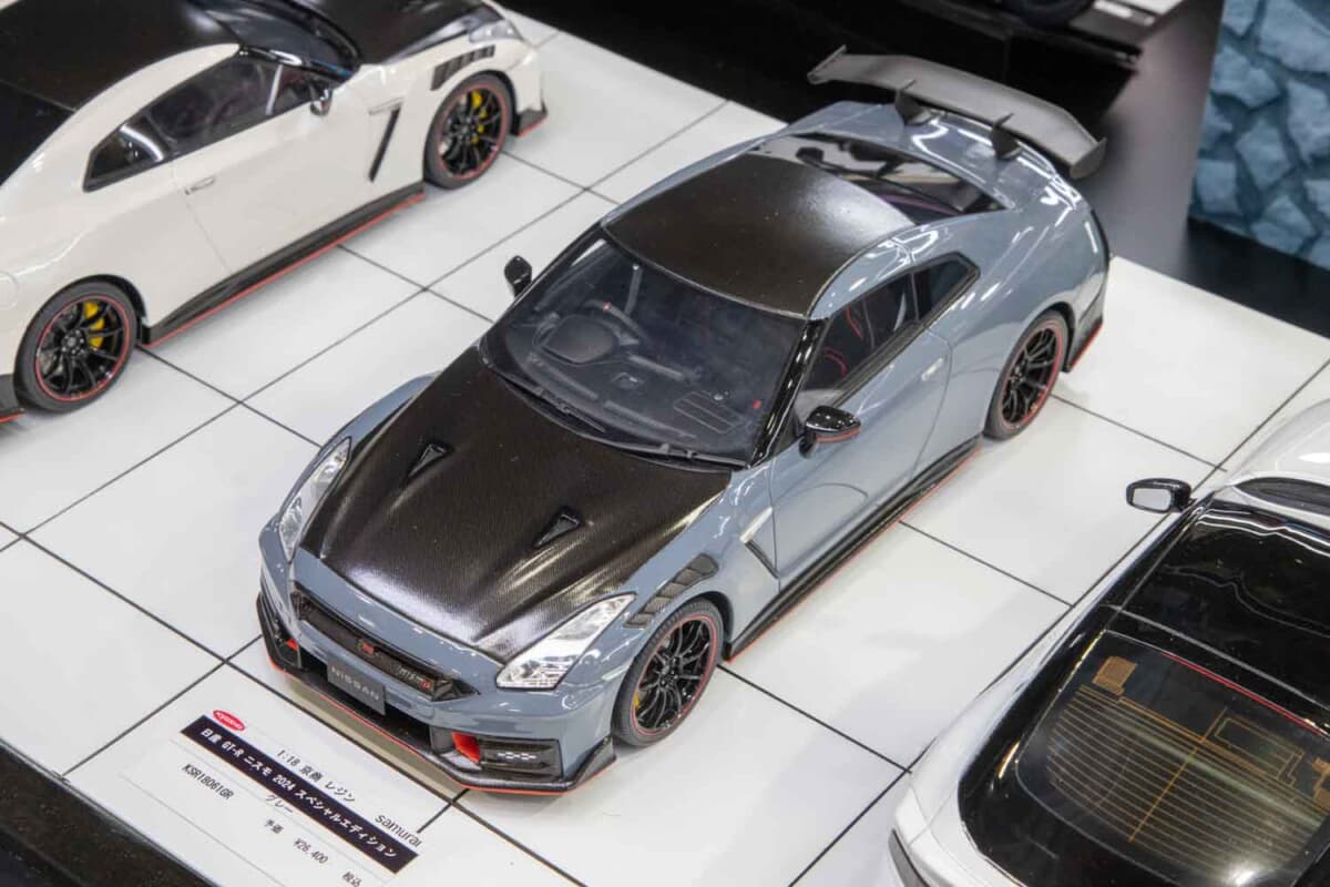 京商レジン SAMURAI ：1/18スケール 日産 GT−R ニスモ2024スペシャルエディション