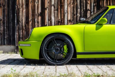 115万2500ユーロ（邦貨換算約1億9269万円）で落札されたRUF「SCR2018」（C）Courtesy of RM Sotheby's